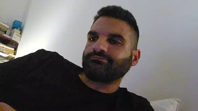 Snapshot of marios87xxl chatting on June 3, 9:53 pm marios87xxl online show from June 3, 9:53 pm