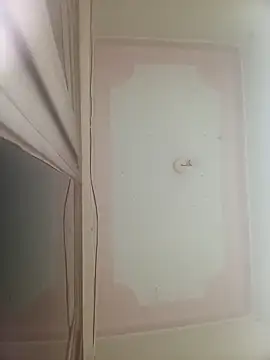 PatriciaVen online show from March 25, 6:19 am