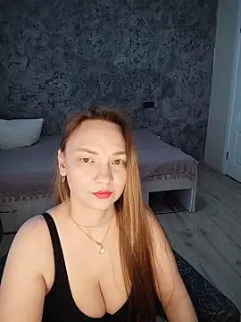 Snapshot of Julia__Candy chatting on February 2, 3:05 am Julia Candy online show from February 2, 3:05 am