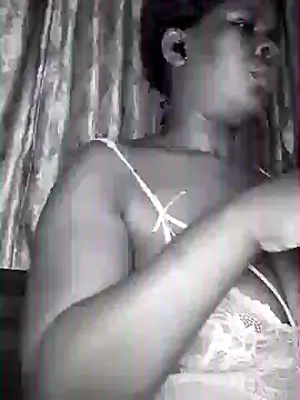 xxxChocolateBox online show from March 28, 4:12 am