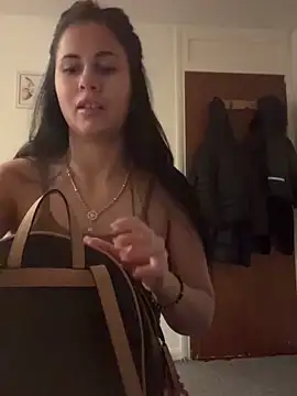 AmbeerGlow online show from January 15, 5:27 pm