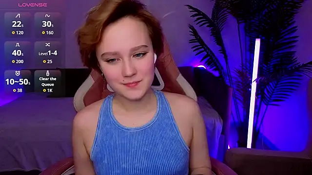 Ellie Heavenly online show from March 4, 8:20 am