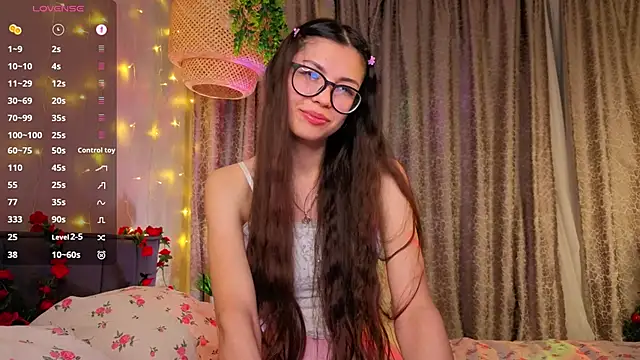 Snapshot of NeliaBermea chatting on March 12, 5:52 pm NeliaBermea online show from March 12, 5:52 pm