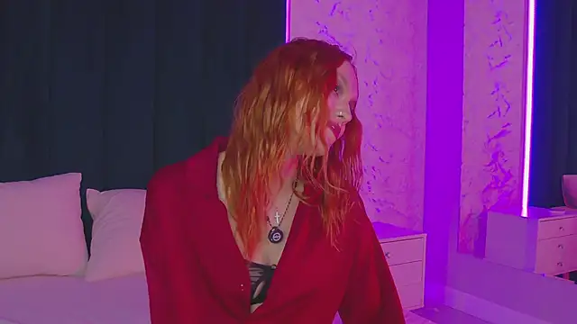 Snapshot of AvaLarson chatting on March 29, 3:23 pm AvaLarson online show from March 29, 3:23 pm