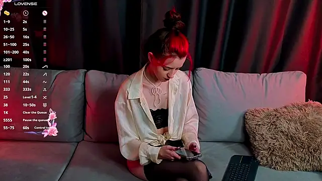 Orianna Kokkinos online show from February 11, 7:19 pm