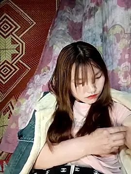 natra0033 online show from March 17, 1:14 pm