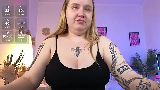 casey robbinss online show from May 14, 7:48 am
