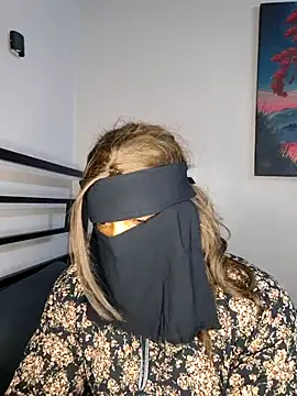 Snapshot of Mido_0786 chatting on April 2, 6:16 pm Mido 0786 online show from April 2, 6:16 pm