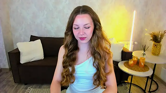 LilyBlakee online show from May 13, 8:16 pm