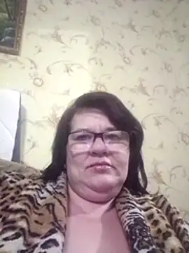 Snapshot of NysiOlsen chatting on March 5, 5:20 pm NysiOlsen online show from March 5, 5:20 pm