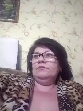 Snapshot of NysiOlsen chatting on March 11, 9:54 pm NysiOlsen online show from March 11, 9:54 pm