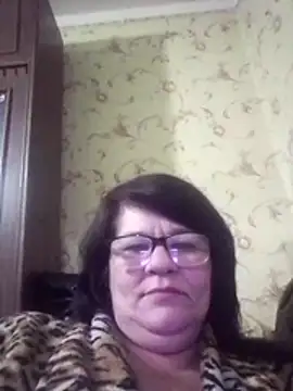 Snapshot of NysiOlsen chatting on April 15, 7:21 pm NysiOlsen online show from April 15, 7:21 pm
