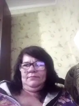 Snapshot of NysiOlsen chatting on April 18, 7:51 pm NysiOlsen online show from April 18, 7:51 pm