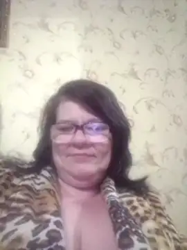 Snapshot of NysiOlsen chatting on April 20, 6:53 pm NysiOlsen online show from April 20, 6:53 pm