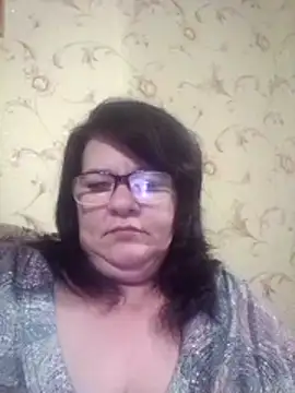 Snapshot of NysiOlsen chatting on May 10, 8:03 pm NysiOlsen online show from May 10, 8:03 pm
