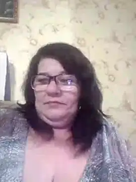 Snapshot of NysiOlsen chatting on May 11, 6:49 pm NysiOlsen online show from May 11, 6:49 pm