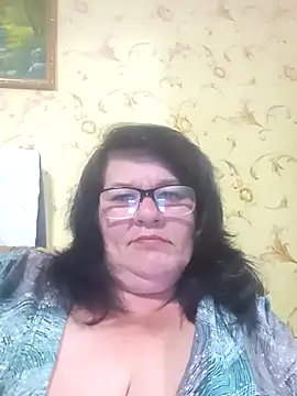 Snapshot of NysiOlsen chatting on May 18, 6:25 pm NysiOlsen online show from May 18, 6:25 pm