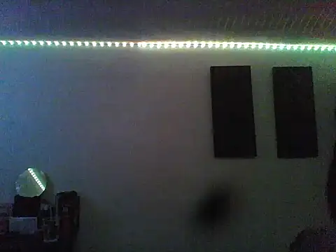 Snapshot of KIMII-JN chatting on January 17, 2:27 am KIMII-JN online show from January 17, 2:27 am