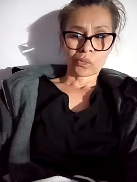 Snapshot of janehotmilf chatting on March 28, 6:07 pm janehotmilf online show from March 28, 6:07 pm