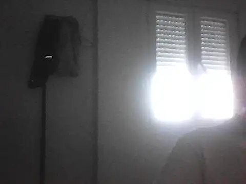 Snapshot of Miguelpulidotriguero11 chatting on May 16, 4:17 pm Miguelpulidotriguero11 online show from May 16, 4:17 pm