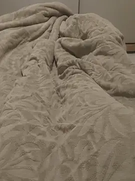 Karine0806 online show from April 6, 2:42 am