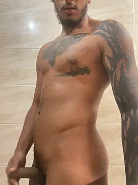 liyamjunior online show from February 3, 7:19 pm