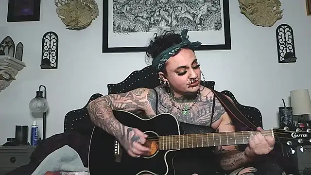 VeraVendetta online show from February 8, 7:12 am