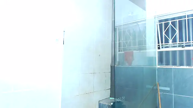 SexySlimTeaX online show from January 18, 5:50 pm