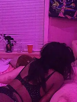 Snapshot of dianagonewild chatting on March 26, 4:29 am dianagonewild online show from March 26, 4:29 am