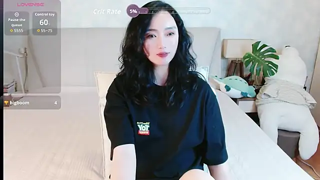 Snapshot of awayaya chatting on May 15, 2:35 pm awayaya online show from May 15, 2:35 pm