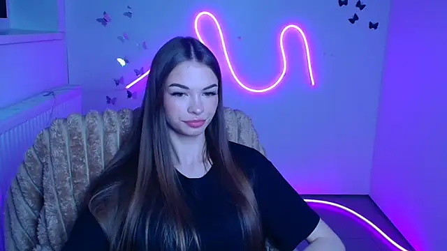 Lina Loveuu online show from May 16, 11:20 am