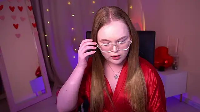 FeliciaLorne online show from February 8, 1:25 pm