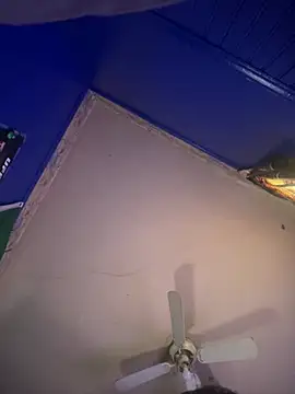 Snapshot of WhiteMeatsRican chatting on February 8, 2:09 pm WhiteMeatsRican online show from February 8, 2:09 pm