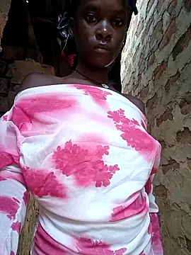 Pretty Barbie0 online show from April 2, 4:10 am