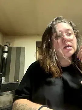 Snapshot of _maracr19_ chatting on January 15, 9:36 am maracr19 online show from January 15, 9:36 am