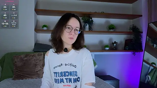 PorshaFluellen online show from February 4, 1:11 am