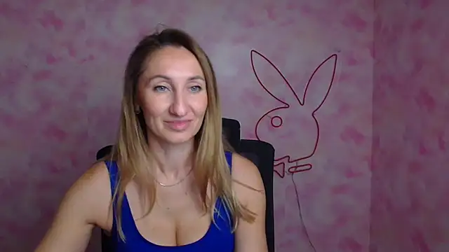 Diana Sweeet  online show from May 4, 5:36 am