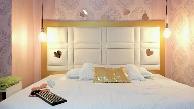 sweet alyssa07 online show from January 18, 11:25 am