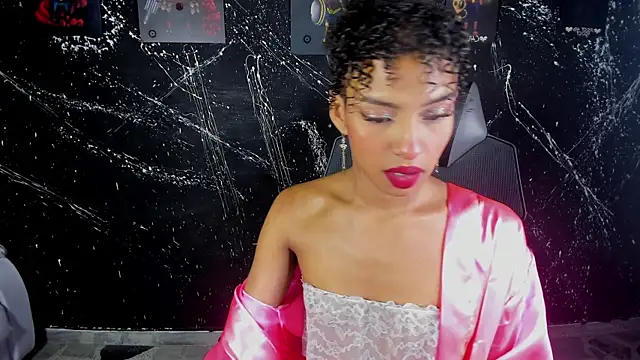 Snapshot of VictoriaRousse_ chatting on March 4, 5:13 am VictoriaRousse online show from March 4, 5:13 am