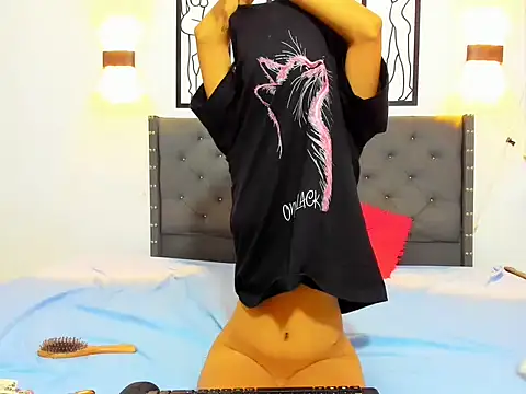 Snapshot of Meliisa_lan chatting on March 29, 5:02 pm Meliisa lan online show from March 29, 5:02 pm