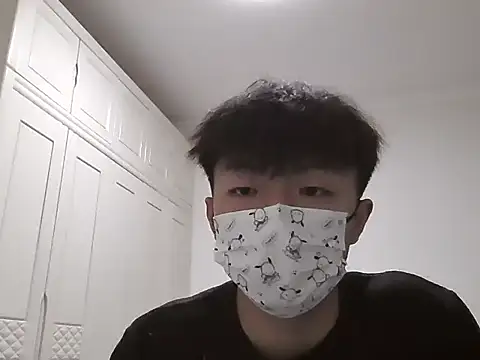 Chocolates-001 online show from January 14, 12:33 pm