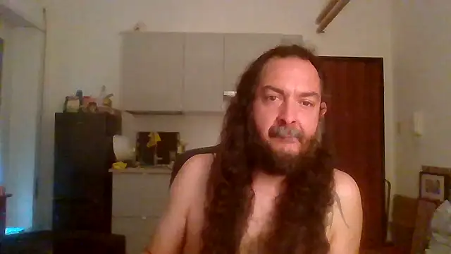 Snapshot of ulysses85 chatting on June 14, 9:44 am ulysses85 online show from June 14, 9:44 am
