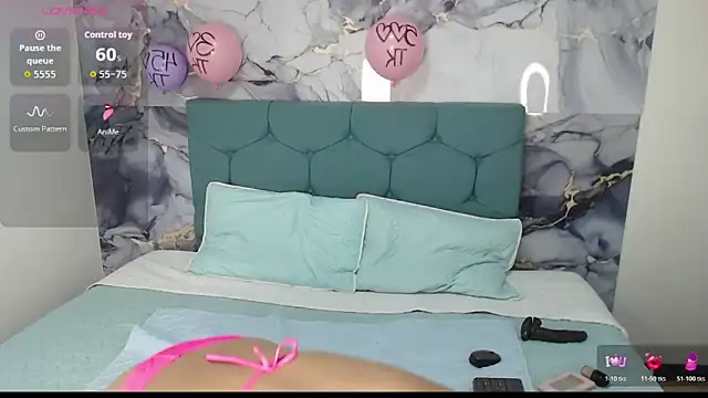 RoseeLuna online show from February 6, 3:04 pm