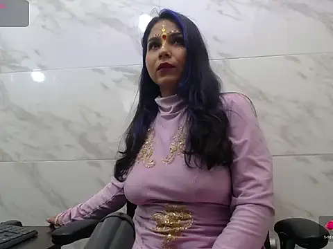 jasmine700141 online show from February 3, 7:19 pm