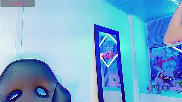 Snapshot of Lisa_sparkleee chatting on March 19, 3:10 am Lisa sparkleee online show from March 19, 3:10 am