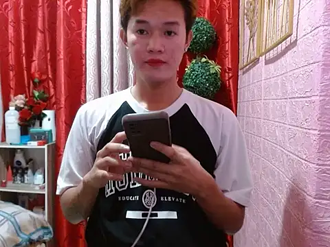 DRIN MIRABAL online show from February 2, 9:30 am