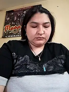 Snapshot of LauraHorny69 chatting on June 19, 8:01 pm LauraHorny69 online show from June 19, 8:01 pm