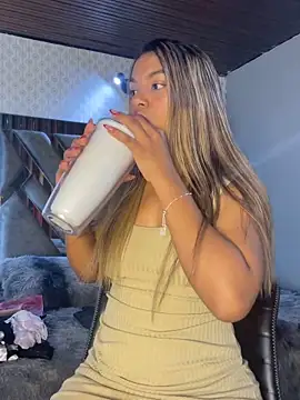 AngelPinkk  online show from February 5, 8:02 pm