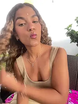 AngelPinkk  online show from April 7, 9:15 pm