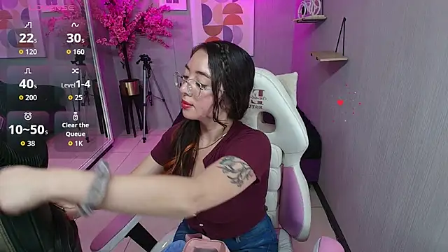 Snapshot of Veronica_miiller chatting on March 5, 7:21 pm Veronica miiller online show from March 5, 7:21 pm